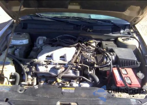 2003 Pontiac Grand Am Se1 z USA, uszkodzony, nr VIN 1G2NF52E13C172524